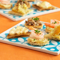 Shrimp Curry Butter Canapés        