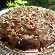 Chocolate Cake With Ganache and Praline Topping