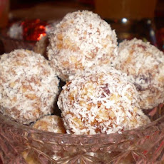 Butter Dates Balls