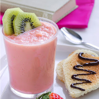Valentine Strawberry Smoothie