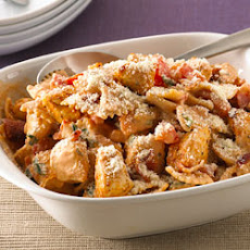 Creamy Chicken, Bacon and Tomato Pasta