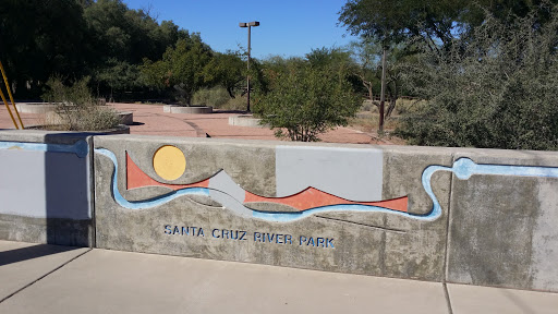 Santana Cruz River Park - Speedway Entrance