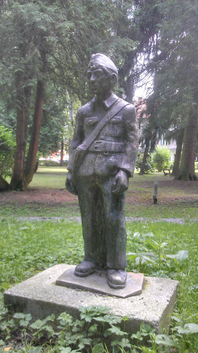 Spomenik Partizanskim Kuririma