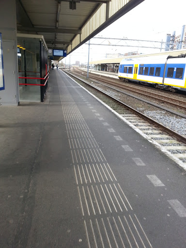 Leiden Central Station 