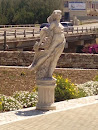 Statua Dama Del Mar