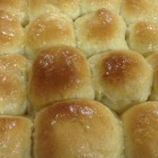 Buttery Bread Machine Rolls