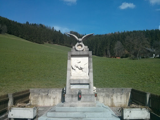 Kriegerdenkmal Kleinlobming 