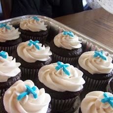 Chocolate Cupcakes With Chocolate Frosting