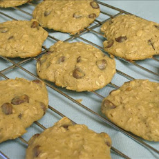 Chewy Oatmeal Chocolate Chip Cookies