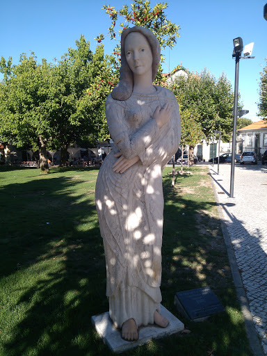 Jardim Publico - Estátua Mãe