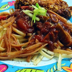 Red Wine & Rosemary Sauce over Linguine