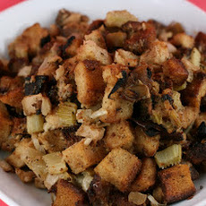 Slow Cooker Stuffing with Apple and Sausage