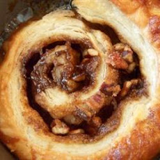 Cinnamon Pecan Braids