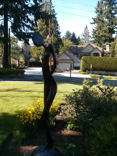 Feminine Form Statue