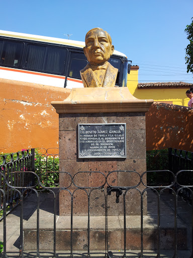 Homenaje A Benito Juárez García