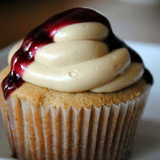 Peanut Butter and Jelly Cupcakes