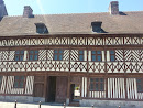La Maison Henri IV