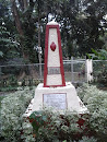 Vivencio Saulong Memorial Obelisk Tomb