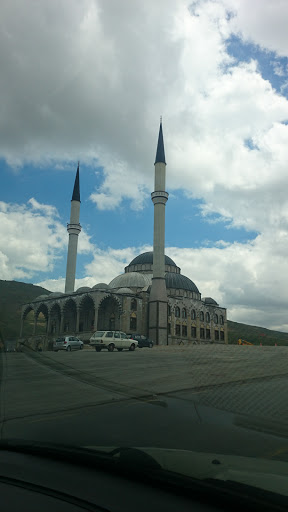 Erciyes Camii 
