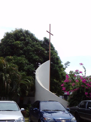 Monumento La Cruz 