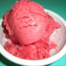 Strawberry Frozen Yogurt