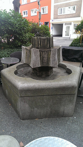 Dried Fountain