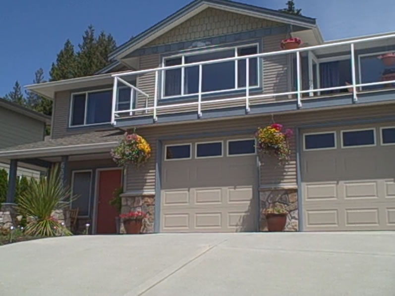 6320 Samron Road, Sechelt