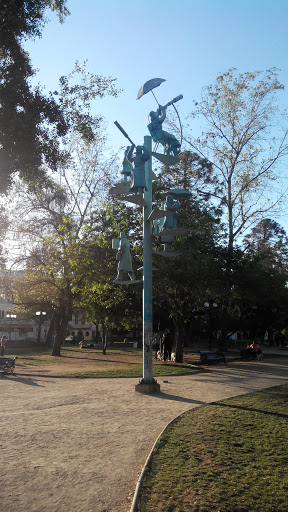 Escultura en el Parque Bustama