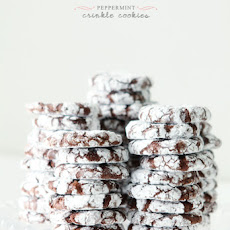 Peppermint Crinkle Cookies