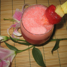 Strawberry Pineapple Punch (Non-Alcoholic)
