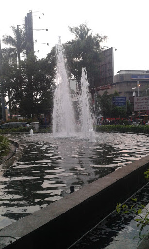 Pasaraya Fountain