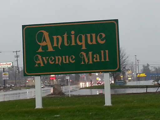 Antique Avenue Mall