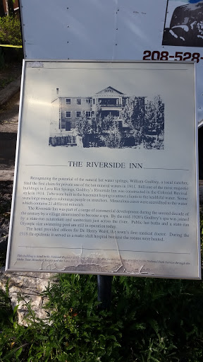 Historic Riverside Inn