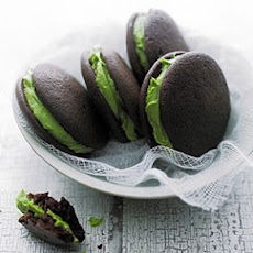 Matcha Whoopie Pies