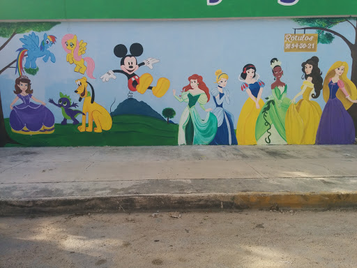 Mural Princesas