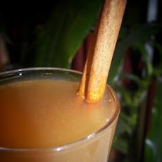 Mulled Cider With Winter Spices
