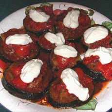 Bouranee Baunjan - Afghan Eggplant With Yogurt Sauce