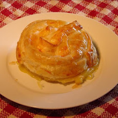 Brie or Camembert in Puff Pastry