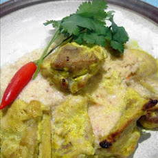 Marinated Chicken Breast With Coconut Curry Sauce