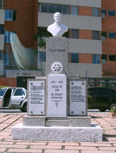 Monumento Paul Harris