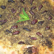 Za'atar Pizza with Kalamata Olives