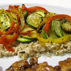 Easy Brown Rice With Peppers and Zucchini