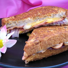 Bacon-Tomato Grilled Cheese
