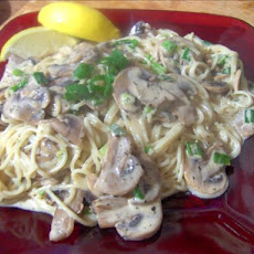 Quick Mushroom Cream Pasta