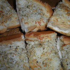Quick & Easy Italian Cheese Bread