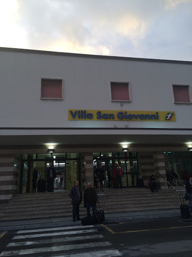 Stazione Villa San Giovanni