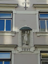 Woman Statue 1889