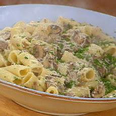 Rigatoni with Beefy Mushroom Gorgonzola Sauce