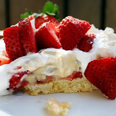 Strawberry Banana Cream Pie