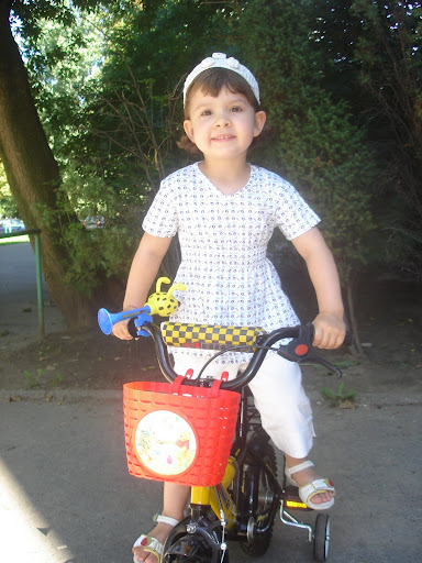 http://lh4.ggpht.com/ABUSMayer/SIy6jq09CzI/AAAAAAAAEms/HH_qIG6fRaQ/DSC08645.JPG?imgmax=512